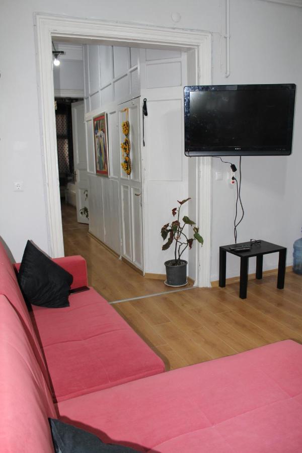 For Those Who Want To Be Close To Beyoglu Istiklal Street Apartment อิสตันบูล ภายนอก รูปภาพ