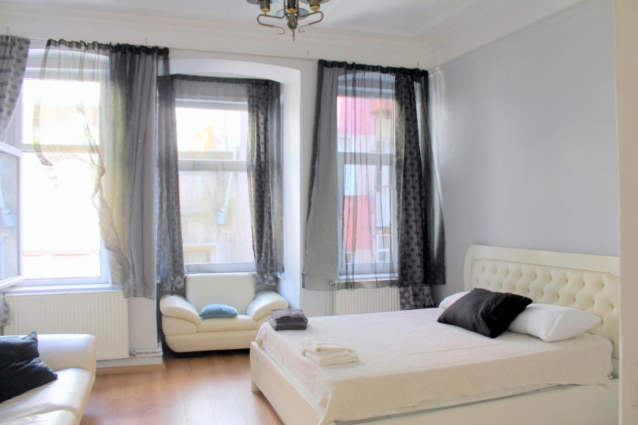 For Those Who Want To Be Close To Beyoglu Istiklal Street Apartment อิสตันบูล ภายนอก รูปภาพ